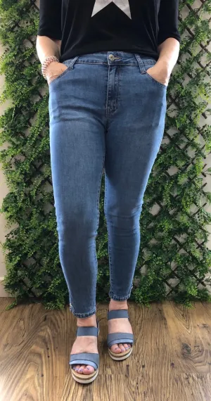 Stretchy Jeans With Diamante Detail